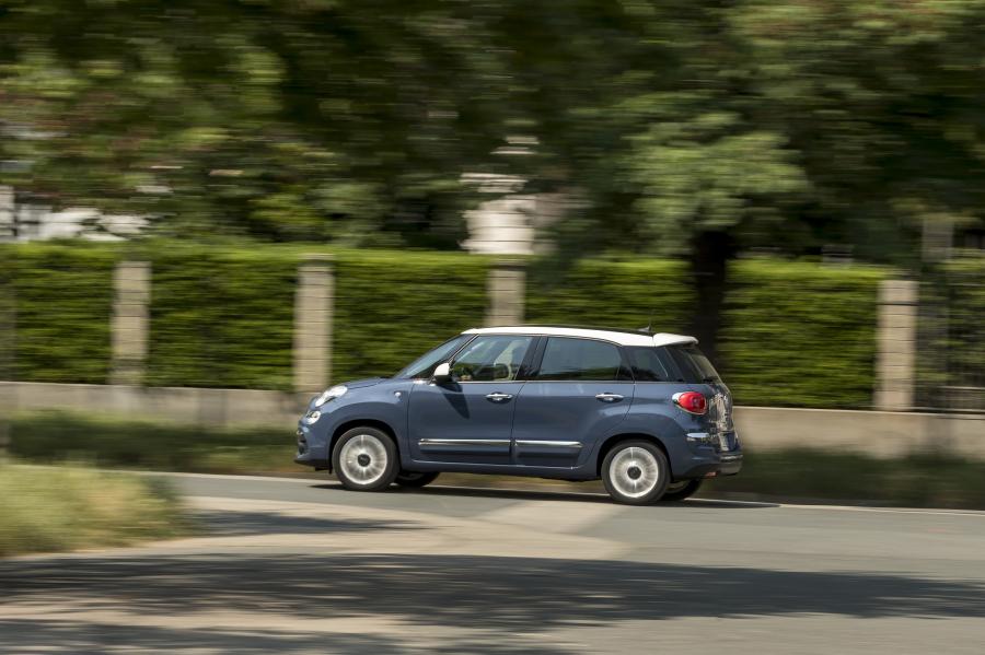  Fiat 500L 2017 года  (фото 20 из 45)